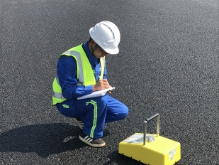道路路面、桥梁异常检测